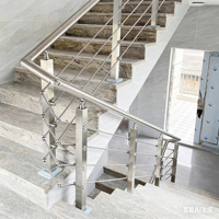 Rampe d'escalier et balustrade de balcon en acier inoxydable de style moderne pour appartements