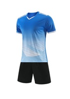 En stock vente en gros uniformes de football pour enfants maillot de football court respirant à séchage rapide équipe d'entraînement de jeu vêtements de football personnalisés