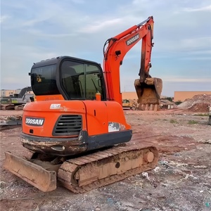 حديقة صغيرة حفر آلة الأصلي اليابانية المحرك حفارة مصغرة حفار مستخدم دوسان DH60-7 عجلة حفارة هيدروليكية - Product Image 3