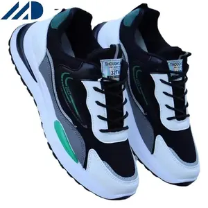 2023 all'ingrosso di alta qualità nuovo Design Casual scarpe da uomo scarpe da ginnastica scarpe da corsa Pu Mesh traspirante moda Sneakers per gli uomini