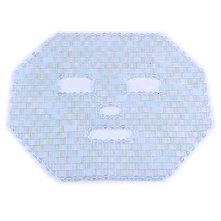 Pierre d'opale bleue