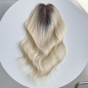 พร้อมส่ง ท็อปเปอร์ผมแท้รัสเซียแบบโมโนเบส 3x5.5 นิ้ว พร้อมคลิป PU  แบบลอน สีบลอนด์บาเลยาจ สำหรับผู้หญิงผิวขาวที่มีปัญหาผมร่วง - Product Image 2