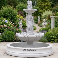 Fontaine à eau en marbre blanc naturel à 3 niveaux, fontaine de jardin en pierre sculptée de style européen pour la décoration extérieure de villa