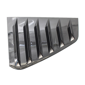 Cubierta de Ventilación para Ventana Trasera de Volkswagen Golf 7, ABS Negro Mate, Negro Brillante, Textura de Carbono, 2014-2019, Instalación con Cinta Adhesiva - Product Image 5