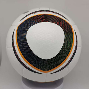 Balón de Fútbol de PU Resistente al Desgaste y Moderno para Entrenamiento en Interiores y Exteriores para Adultos, Niños y Estudiantes para Partidos - Product Image 1