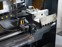 Sierra circular automática de alta velocidad completamente automática CNC de metal de corte de alta precisión