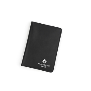 Porte-passeport de voyage en cuir véritable avec logo personnalisé de luxe Porte-clés pour étiquette de bagage Cadenas Ensemble de cadeaux d'entreprise pour les entreprises - Product Image 5