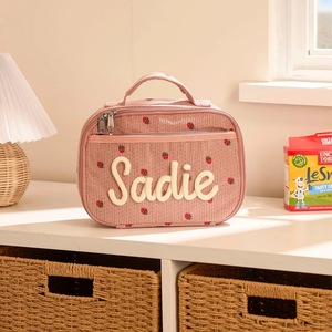 Bolsa Térmica Personalizada de Corduroy Grueso con Cremallera, Diseño de Fresa, para Almuerzo, Moda Femenina, Portátil para el Trabajo - Product Image 6