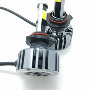 AUTO IDEAL Nuove Lampadine <span class=keywords><strong>LED</strong></span> per Fari Super Luminose a 360 Gradi 4/6/8/12 Lati 28W <span class=keywords><strong>H7</strong></span> 12V Universali per <span class=keywords><strong>VW</strong></span> 3500 Lumen 6000K - Product Image 3