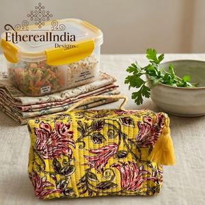 Floral Quilted Cotton Lunch Bag Yellow Tiffin Bag Zipper Snack Carry Bag Handmade <b>Gift</b> - Product Image 4
