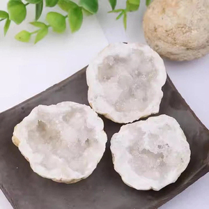 Geoda de Cuarzo Blanco Natural de Marruecos, Piedra en Bruto, Cristal de Ágata, Caja de Geoda para Carga de Cristales, Decoración del Hogar, Espécimen Mineral - Product Image 1
