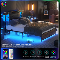 Cama Moderna de Tamaño Matrimonial con Luz LED RGB y Estación de Carga, Base de Cama de Plataforma de Metal Resistente con Cabecera Tapizada para Dormitorio, Hotel, Escuela