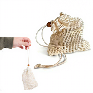 Sac à savon en coton naturel avec logo personnalisé, pochette en filet écologique pour savons exfoliants moussants à séchage rapide, mini sac en filet - Product Image 1
