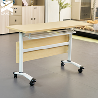 Table pliable, table de bureau, table de conférence modulaire, design pliable pour les petits espaces et une utilisation mobile, avec une table rectangulaire