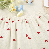 Set Piyama Wanita Katun Muslin Murni Motif Hati Lengan Panjang Atasan Kancing Celana Lurus Pakaian Tidur Pemasok OEM