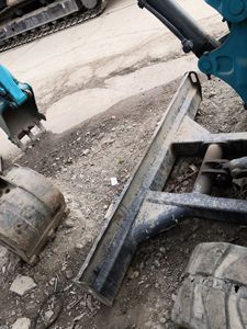 Kubota-miniexcavadora hidráulica kx135, 3 toneladas, 0,1 m3, con certificado CE, a la venta - Product Image 3