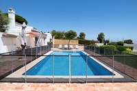 Clôture de piscine pour enfants en PVC hors sol, fabriquée en usine, à vendre, écran, porte à fermeture automatique, charnière, protection pour bébé