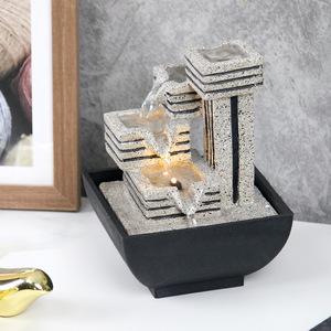 Fuente de escritorio con agua corriente, diseño geométrico moderno de resina para escritorio, oficina, sala de estar, regalo. - Product Image 1