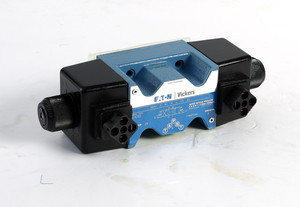 โซลินอยด์ไฮดรอลิกแบบไฮดรอลิกคอนโทรลทิศทาง รุ่น DG4V DG3VP KCG ซีรีส์ DG4V-5-8CJ-VM-U-H620 DG3VP-3-102A KCG-3-250D - Product Image 2