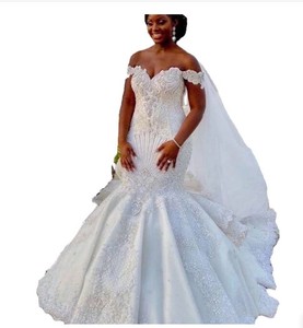 Vestido de Novia de Un Solo Hombro 2024 Nuevo de Lujo Retro con Cola Pequeña y Elegante para Maternidad - Product Image 3