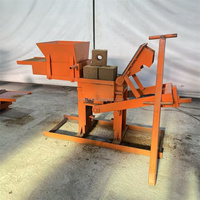 Vente directe de machines manuelles et motorisées pour la fabrication de briques creuses en terre cuite et en ciment, et de machines à mouler les briques