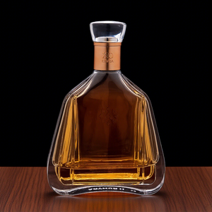 زجاجة ويسكي زجاجية فريدة الشكل من نوعها ، بالجملة وشعار قابل للتخصيص - Product Image 5