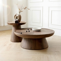 Ensemble de tables basses en bois de noyer antique de luxe, style rétro du milieu du siècle, forme unique, coins arrondis, pour le salon