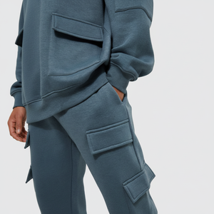 ขายส่งชุดกีฬาที่กําหนดเองชุดวอร์มกลางแจ้งการฝึกอบรมจ๊อกกิ้งวิ่งขนาดใหญ่ระบายอากาศผ้าฝ้ายชุดติดตามสําหรับผู้ชาย - Product Image 1