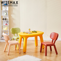 WISEMAX FURNITURE Meubles de salon modernes Chaise empilable en plastique PP blanc à faible hauteur Chaise de salle à manger pour enfants sans accoudoirs pour la maison