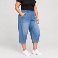 Pantalon Capri en jean bleu clair pour femme grande taille, taille élastique, ourlet retroussé, coupe ample, taille US