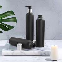 8 oz BPA libre directo de fábrica ECO amigable tacto suave HDPE botella de champú negro con bomba de loción de cromo plateado tapa de disco de cromo
