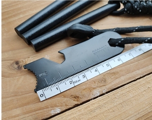 Venta al por mayor Ferrocerium Rob Outdoor Magnesium Fire Starter impermeable Tinder Rope Striker con mango de cuerda de paracaídas y Striker - Product Image 3