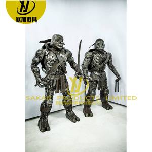 Decoración de jardín al aire libre Simple Metal <span class=keywords><strong>Corten</strong></span> acero fuente de agua escultura estatua de acero inoxidable robot Spiderman estatua tamaño real - Product Image 2