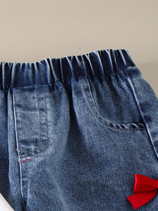 Setelan Pakaian Anak Kasual Bernapas, Motif Ceri Baru Musim Semi dan Gugur, Lengan Panjang Putih, Celana Jeans, dengan Pita - Product Image 4