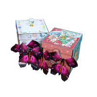 Boîte Cadeau Explosive Papillon Volant Motif Cœur - Jouets et Fleurs pour Célébrer les Femmes, les Hommes, les Meilleurs Amis, Maman, la Saint-Valentin