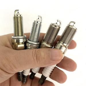 90919-01253 스파크 플러그 고품질 SC20HR11 (토요타 ZRE120 ZRE15 ILKAR7B11 N g K 267700-5580 용) - Product Image 1