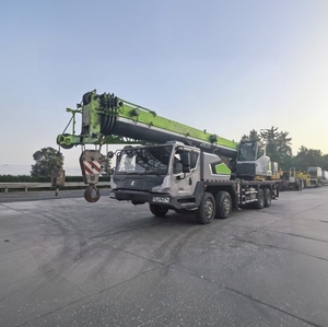 Grue à flèche ZoomLion 50 tonnes d'occasion, personnalisée, avec moteur Weichai, pompe hydraulique, équipement de levage mobile télescopique pour la construction - Product Image 3