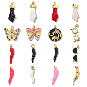 Accesorios de Moda, Dijes de Joyería DIY con Forma de Mariposa Colorida, Guante, Chile, Cobre y Circonio para la Creación de Joyas - Product Image 1