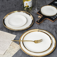 Assiettes de Luxe Nordiques en Céramique à Bord Doré 6, 8 et 10 Pouces, Vaisselle de Table en Porcelaine pour Steak, Fruits, Service de Mariage