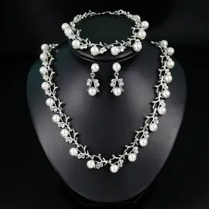 Promotion Luxus Damen Perle Diamant Ohrringe Halskette Armband Zubehör Hochzeit indischen Braut schmuck Set