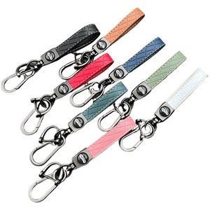 พวงกุญแจหนังสลักโลโก้ได้ตามต้องการ พร้อมฮาร์ดแวร์โลหะผสมสังกะสีรูปแตร  อุปกรณ์ตกแต่งรถยนต์ขายดี - Product Image 1