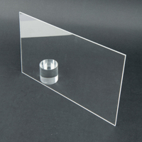 Vente en gros de feuille acrylique transparente transparente résistante aux UV de 5mm Surface solide extérieure pour la publicité Découpe personnalisée disponible