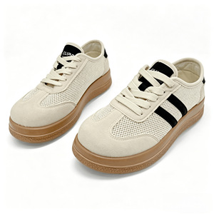 Maison High Quality Retro Leather Versatile Casual Lace up Flat Bottomed Training Shoes Designer Casual Shoes - Product Image 3