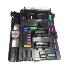 Boite à fusibles de haute qualité <span class=keywords><strong>pour</strong></span> <span class=keywords><strong>Peugeot</strong></span>, <span class=keywords><strong>206</strong></span> OEM 9650618280, produit chinois, offre spéciale, livraison gratuite - Product Image 1