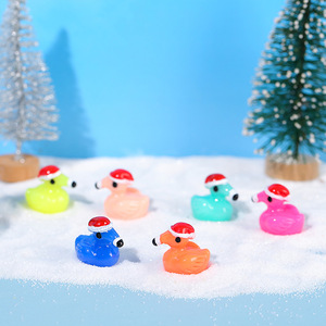 Mini patitos de goma con gorros de Papá Noel, decoraciones navideñas coloridas para exhibición festiva - Product Image 1