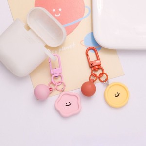 Llavero de Plástico con Diseño de Cara Sonriente, Colorido y Adorable, en Tonos Pastel, para Airpods, Colgante Pequeño para Bolsa, Accesorios DIY, Regalo - Product Image 4