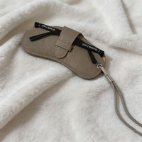Nouvelle pochette d'été en PU pour lunettes de soleil, étui portable à suspendre au cou et sac de rangement