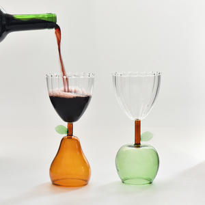 Copa de Cóctel de Vidrio Soplado Hecha a Mano de 240 ml, Diseño Moderno Vintage, Copas de Vino Tinto con Forma de Fruta de Plástico, Cristalería Personalizada - Product Image 5