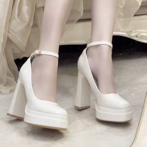 Nouvelles Chaussures Femme Chic Françaises 2026 à Bout Carré, Sandales à Talon Carré Noir Confortables et Anti-fatigue, Chaussures pour Dames - Product Image 2