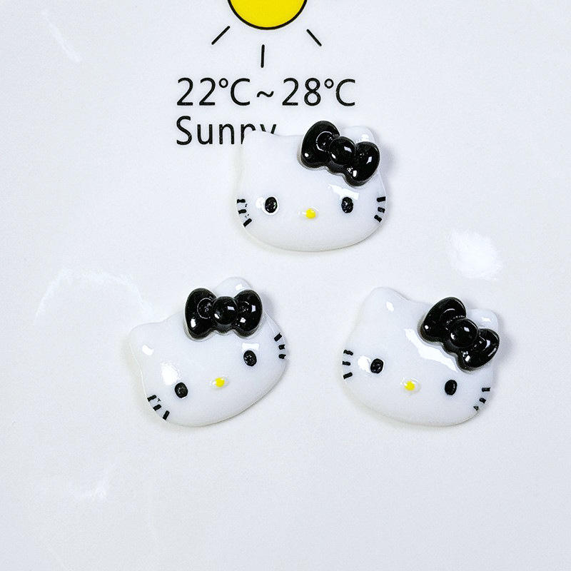 Small glossy black cat 21*19mm